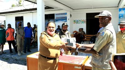 Distrik Wamena Kota Salurkan Dana BLT Bagi 8 Kampung