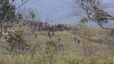 Pertikaian Antar Warga, 10 Honai Dibakar dan 4 Orang Terluka
