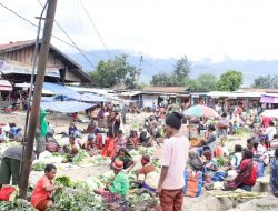 Bangunan Pasar Dan Toko Di Distrik Masih Butuh Perhatian Pemerintah