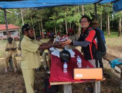 Butuh 4 Hari Jalan Kaki Untuk Bisa Terima Dana BLT