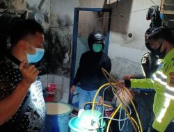 Polisi Amankan Dua IRT Penjual Miras Lokal