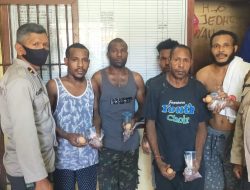 Puluhan Tahanan Rutan Mapolresta Terima Peralatan Mandi