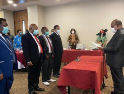 Gubernur Tunjuk Mantan Ketua Komisi IV DPRP Jadi Dirut Irian Bhakti