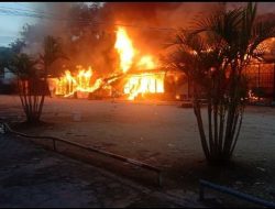 Dilahap Si Jago Merah, 6 Unit Tempat Usaha Hangus Terbakar di Mega Futsal