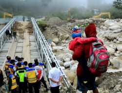 Direktur Pembangunan Jembatan Kementerian PUPR Pantau Jembatan Kali Bion