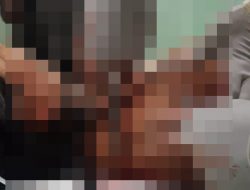 Seorang Ibu Di Sinakma di Tikam dan Meninggal di Depan Anaknya