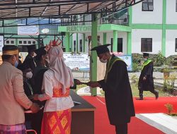 UNA’IM Yapis Wamena Wisudakan 55 Sarjana