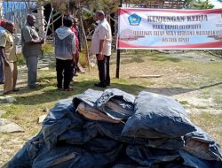 Wakil Bupati Jayawijaya Kunjungi Dua Distrik, Sekaligus Salurkan Bantuan Semen Kepada Dua Gereja