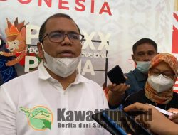 Gubernur Minta Presiden Berhentikan Sekda Flassy