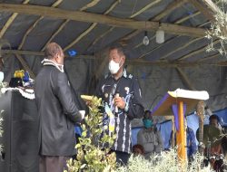 Bupati Bantu Dana Pembangunan Gedung Gereja Kingmi Jemaat Kalvari Pugima