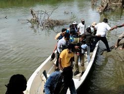 Pembangunan Jalan Penghubung Antar Kampung dan Distrik Bertahap