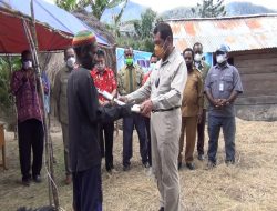 Bupati : Bupati ke Distrik Bukan Hanya Panen, Tetapi Untuk Dengar Aspirasi Masyarakat