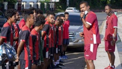 Tim Sepak Bola Papua Target Tiga Poin Lawan Sumut