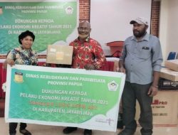 Disbudpar Provinsi Papua Bantu Dua Seniman Pelaku Ekonomi Kreatif Asli Jayawijaya