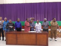 Rekonsiliasi Dua Suku di Yahukimo, Bupati Didimus : Mari Kita Hidup Damai dan Bangun Rumah Kita Bersama