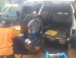 Sesosok Mayat Tanpa Identitas Ditemukan di Padang Bulan