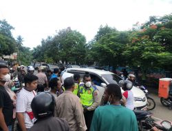 Gelar Razia Tertib Lalu Lintas, Anggota Polisi malah Ditabrak Pengendara Motor