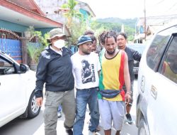 Polisi Tangkap Penanggungjawab Aksi Demo Tolak DOB dan Minta Referendum