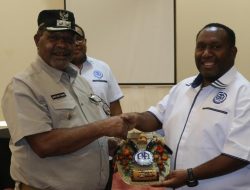 Pesan Wakil Bupati Jayawijaya : Pengusaha OAP Diminta Bertanggungjawab