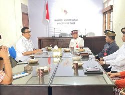 Bangun Sinergitas, Komisi Informasi Papua Kunjungi Komisi Informasi Bali