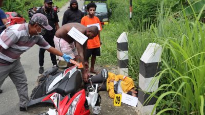 Tersangka Lakukan 21 Adegan Reka Ulang Kejadian Pembunuhan Dan Pemerkosaan di Koya Koso