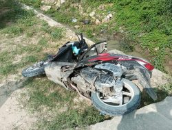Diduga Miras, Seorang Pria Tewas Usai Tabrak Mobil Truk
