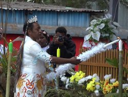 Ikatan Perempuan Bokondini Gelar Perayaan Natal