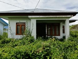 Rumah Dokter dan Perawat di Distrik Musatfak Kosong Tak Berpenghuni