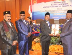 DPRD Mamteng Gelar Sidang LKPJ Bupati Tahun Anggaran 2022