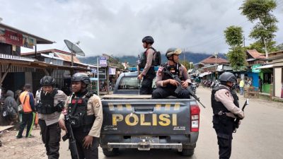 Pasca Pemakaman Lima Jenazah KKB Pegunungan Bintang, TNI Polri Tingkatkan Intensitas Patroli Guna Jamin Keamanan Warga Oksibil