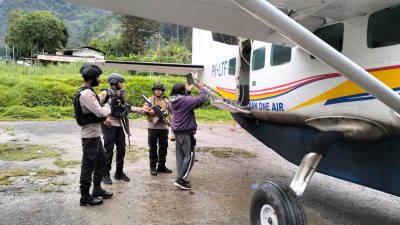 Pesawat Jenis Caravan Milik Asia One Ditembak OTK di Distrik Beoga Kabupaten Puncak