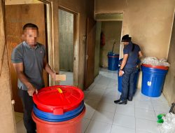 Polisi Jayawijaya Bongkar Tempat Produksi Miras Lokal di Pikhe, Wamena