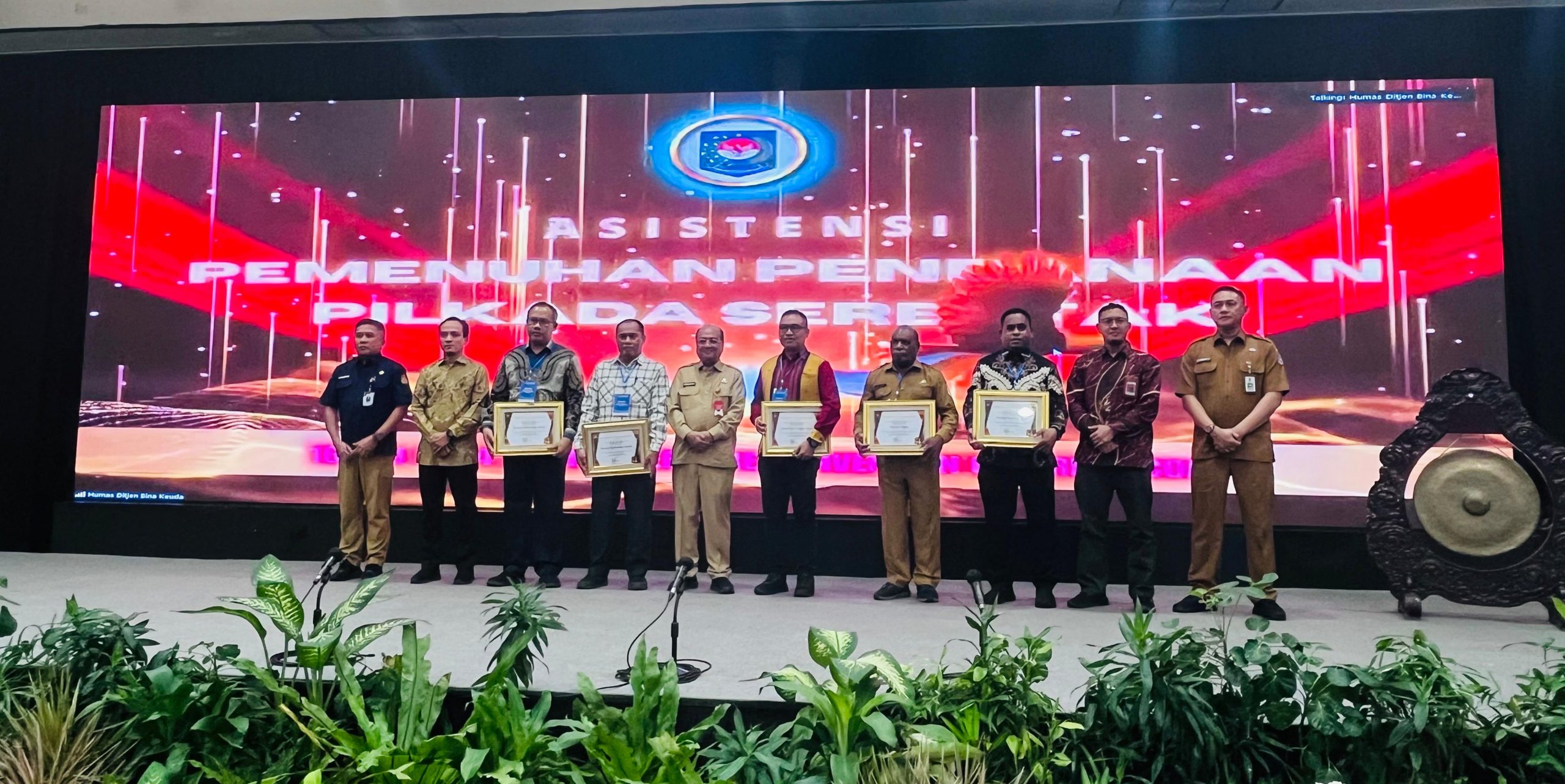 Pemprov Papua Tengah Raih Penghargaan dari Kemendagri atas Komitmen Pemilukada 2024