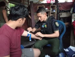 Tim Kesehatan Satgas Ops Damai Cartenz-2024 Berikan Pelayanan Kesehatan di Yahukimo