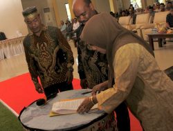 Maximus Tipagau dan Peggi Patricia Perkuat Dukungan dengan Pengukuhan Pengajian MP3 Ridho Ilahi