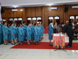 Pj. Ketua TP-PKK Provinsi Papua Tengah dan Kabupaten Intan Jaya Dikukuhkan, Ini Harapan Gubernur