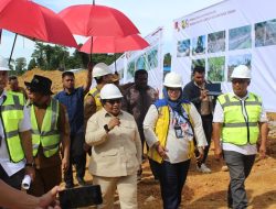 Wamendagri Ribka Haluk Tinjau Progres Pembangunan Infrastruktur dan Rumah Susun ASN di Papua Tengah