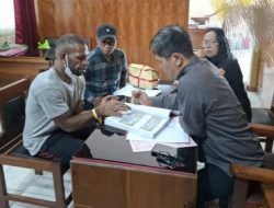 Kamenak Gire Resmi Diserahkan ke Kejari Nabire untuk Proses Hukum Lebih Lanjut