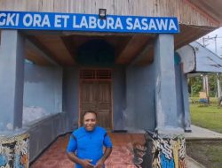 GKI Ora Et Labora Terima Bantuan Bahan Bangunan dari Polres Yapen, Pdt. Gerson: Wujud Nyata Toleransi dan Gotong Royong