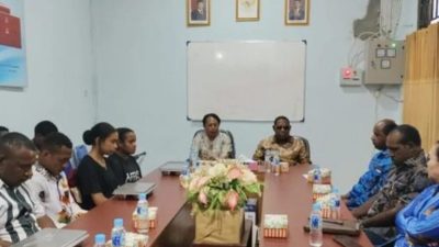 DPRK Mamteng Sambut Baik Kerja Sama Pemda dengan SMA Sains dan Bahasa Papua