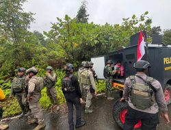 Satgas Ops Damai Cartenz Berhasil Selamatkan Empat Pekerja Tambang dari Serangan KKB di Yahukimo