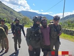 Satgas Damai Cartenz Ringkus Dua Pemasok Amunisi KKB di Puncak Jaya