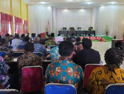 Tingkatkan Mutu Pendidikan, Bupati Lanny Jaya Gelar Pertemuan dengan Kepala Sekolah SD