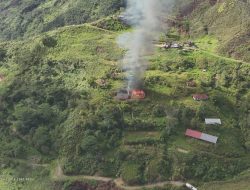 KKB Ngalum Kupel Kembali Bakar SMP Kiwirok: Satgas Damai Cartenz Kejar Pelaku dan Amankan Fasilitas Vital