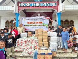 Wujud Kepedulian Sesama: Menembus Jarak, DPR Papua Salurkan Bantuan untuk Korban Bencana di Tapanuli Utara