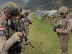 Hadirkan Kesejukan di Puncak, Satgas Damai Cartenz Intensifkan Patroli Dialogis di Distrik Sinak