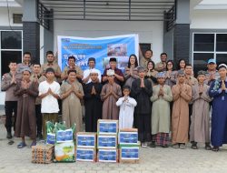 Menabur Kasih di Jayapura: Satgas Damai Cartenz Sambangi Pesantren dan Panti Asuhan