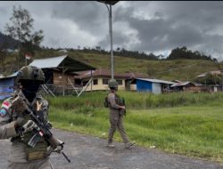 Wujudkan Toleransi, Satgas Damai Cartenz Pastikan Ibadah Prapaskah di Sinak Berjalan Khidmat