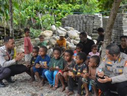 Sentuhan Humanis di Pelosok Timika: Satgas Damai Cartenz Hadirkan Sembako dan Pengobatan Gratis untuk Warga SP7