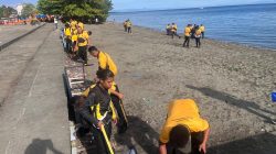 Sambut HUT Bhayangkara ke-80, Polda Papua Tengah Hijaukan Pesisir Nabire Lewat Gerakan Indonesia Asri